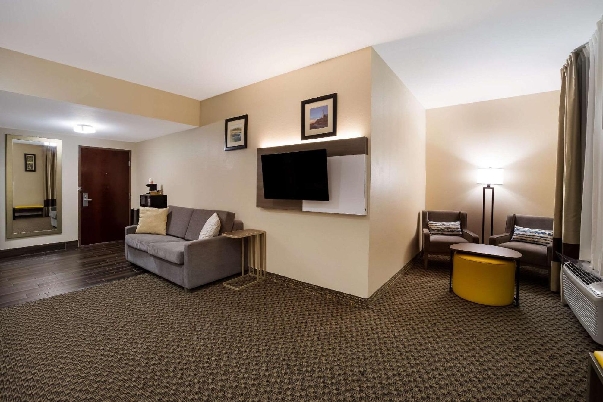 Comfort Inn & Suites Midway - Tallahassee West Eksteriør billede